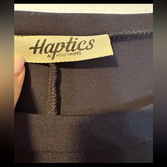 Boutique Women's Short Sleeve Striped/Leopard Pocket Tee Size Large - Picture 5 of 5